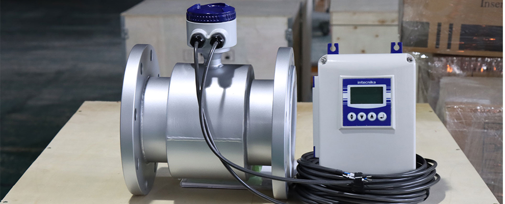Electromagnetic flowmeter exhibits shipped to Mexico