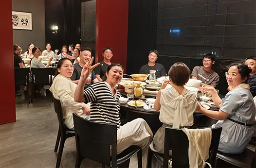 WESDUN Hosts Company Dinner to Strengthen Team Cohesion and Corporate Culture